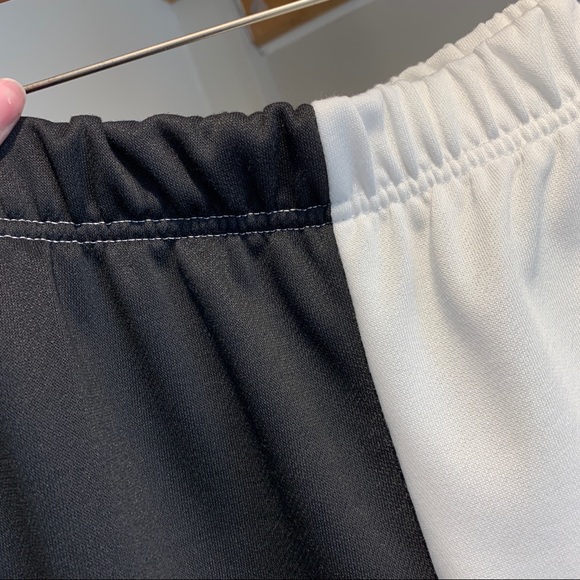 ❌SOLD OUT❌TOTALLY SPLIT BLACK AND WHITE JOGGERS - Picture 6 of 6